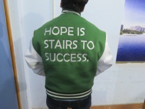 เสื้อแจ็คเก็ตเบสบอลแบบนักศึกษาสำหรับผู้ชาย ผลิตตามสั่ง คุณภาพสูง ปักลายแขนเสื้อ ผ้าฝ้าย 100% สำหรับฤดูใบไม้ผลิ - Product Image 4