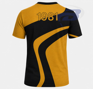 Camiseta NCBW Sorority para Hombre, Negra y Dorada con Estampado Geométrico y Letras Griegas, Manga Corta, Corte Regular, 100% Algodón Transpirable - Product Image 2