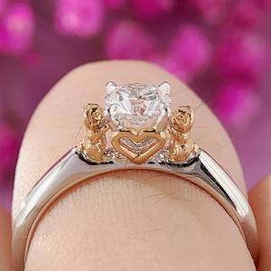 Anillo Solitario de Moissanita de 1 Quilate con Corte Redondo, Plata de Ley 925 Original, Diseño Único y Elegante, Joyería de Regalo para Amigos - Product Image 5