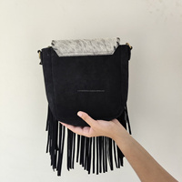 Bolso bandolera de cuero genuino con flecos de pelo de vaca estilo gitano, bolso de hombro bohemio para mujer, estilo western, personalizado OEM, bolso rústico de vaquera.