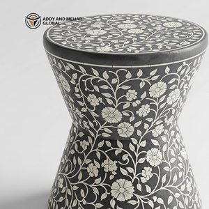 Mesa auxiliar hecha a mano con incrustaciones de hueso en blanco y negro – Mueble decorativo de diseño - Product Image 2