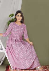 Vestido largo informal de algodón con estampado batik rosa para mujer, estilo étnico para uso diario. - Product Image 4