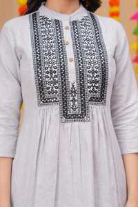 Women Embroidered Formal Suit Set V-Neck A-<b>Line</b> Tunic <b>Pants</b> Summer Wear - Product Image 6