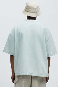 Camiseta de Hombre Oversize de Algodón 100% de Alto Gramaje con Lavado Ácido, Estampado Gráfico Vintage y Logotipo Personalizado, Estilo Gótico Urbano de Moda - Product Image 3