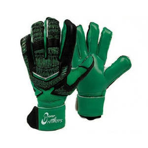 Gants de gardien de but OEM haut de gamme les plus vendus, excellente protection pour l'entraînement sportif, faible MOQ, directement de l'usine Bana Brothers - Product Image 4
