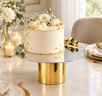 Ensemble de 2 supports à gâteaux blancs écologiques modernes avec base dorée, dessus miroir et design perlé, en métal, pour présentation à la maison ou en boulangerie