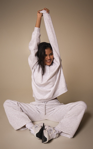 Conjunto de Sudadera Blanca con Cuello Redondo para Mujer, Manga Larga, Corte Holgado, con Bolsillos Laterales, Cintura Elástica, Ropa Casual de Otoño - Product Image 4