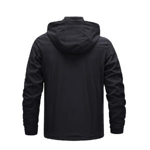 Chaqueta Cortavientos Personalizada OEM Ligera para Hombre, Rellena de Poliéster, con Capucha, para Invierno, Casual, para Exteriores, con Cierre - Product Image 4