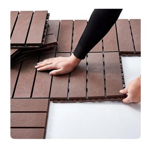 Modern Design 30x30cm Interlocking Composite Plastic Flooring, Suitable for Garden <b>Patios</b>, Slip-resistant and Wear-resistant. - Product Image 3