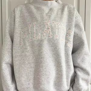 เสื้อสเวตเชิ้ตพิมพ์ลายฤดูหนาวสไตล์สตรีทแวร์ แขนยาว คอเต่าหลวมๆ สำหรับพิลาทิส ผลิตจากผ้าฝ้ายฟลีซ 100% สำหรับผู้หญิง - Product Image 2
