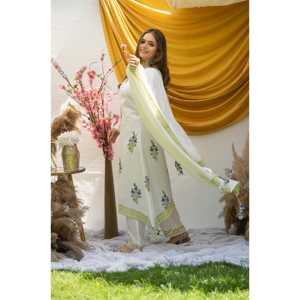 Ensemble de costume en tissu de mousseline de coton blanc respirant Murraya XS, élégant et féminin - Product Image 1