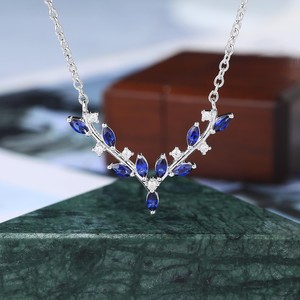 Collar con Colgante de Oro Blanco con Zafiro y Moissanita, Joyería Fina de Lujo para Mujer, Fabricante OEM ODM, Venta al Por Mayor - Product Image 2