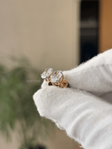 Atemporales Pendientes de Diamante Solitario Ovalado de 1.489 ct, Oro Real de 18 Quilates, Engaste de Cuatro Puntas, Joyería Fina Minimalista de Lujo para Mujer - Product Image 3