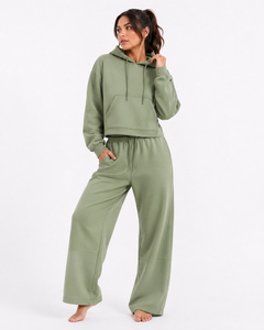 Conjunto de 2 piezas de felpa de algodón 100% de alto gramaje para mujer, personalizado, con sudadera corta y pantalones de chándal de pierna ancha, ecológico y antipilling - Product Image 1