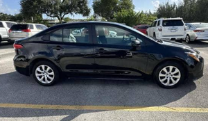 Venta Premium de Autos LE Corolla AWD - Product Image 2