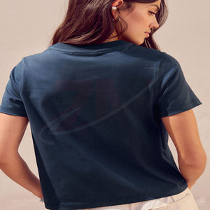 Camiseta de Mujer Azul Marino con Bordado La Dolce Vita, Manga Corta, Cuello Redondo, Corte Regular, Informal, 100% Algodón, Primavera Verano - Product Image 5