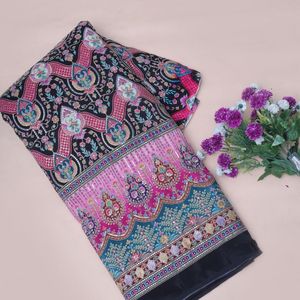 Tela Crepé Ligera con Patrón Floral Negro Medianoche, 54 Pulgadas, Bordado Elaborado, Material de Borde Daman para Kurtis y Túnicas - Product Image 2