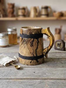 Taza de Madera con Diseño de Ángel Hecha a Mano, Ecológica y Duradera, Personalizable para Decoración del Hogar y Recuerdo - Product Image 3