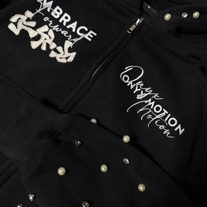 เสื้อฮู้ดดี้ผ้าคอตตอนหนานุ่ม สไตล์สตรีทแวร์สำหรับฤดูหนาว แบบยูนิเซ็กซ์ ล้างสีแบบแอซิดวอช ทรงปกติ แต่งดีเทลขาดๆ แบบดิสเทรส สีพื้น  ออกแบบได้ตามต้องการ พร้อมปักลายมุก - Product Image 3