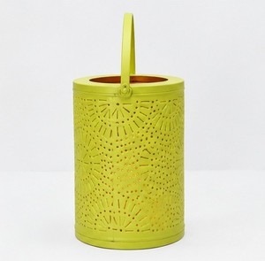 Lanterne suspendue de forme seau de couleur jaune chaud fantaisie de qualité supérieure avec poignée simple, porte-bougie simple pour bougie chauffe-plat, lanterne de qualité supérieure - Product Image 4