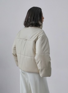 OEM Women's Short Winter Windproof <b>Down</b> Coat with Stand Collar White Color Button Closure Drop Shoulder Puffer Jacket - Product Image 5