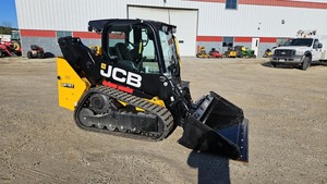 Cargadora compacta JCB 215T en venta - Product Image 5