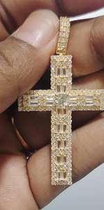 Colgante de cruz con incrustaciones de moissanita, Plata 925, Joyería Hip Hop de fe religiosa para raperos, con incrustaciones brillantes, Chapado en rodio de lujo, Regalos para fiestas - Product Image 4