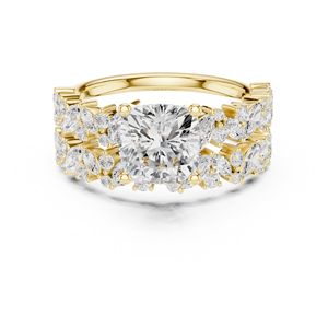 Ensemble de bagues de fiançailles en or jaune avec diamant de laboratoire, pierre centrale taille coussin, bande pavée multi-pierres - Product Image 3