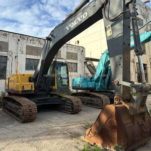 Excavatrice sur chenilles d'occasion Volvo EC290BLC 29 tonnes, moteur et pompe d'origine, godet de 1,35 m³, vente Shanghai 2018-2022 - Product Image 2