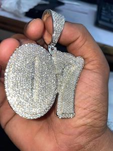 Colgante de Plata 925 con Moissanita Personalizada Número 07, Estilo Hip Hop, Corte Brillante, Diamante VVS, Certificado IGI, Joyería Fina Unisex - Product Image 4