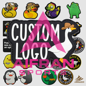Parche de Goma PVC 2D 3D Personalizado Aifran con Reverso de Velcro para Gorras, Chaquetas y Bolsos, Fabricante de Parches con Logotipo - Product Image 1