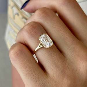 2.5 Carat OLD MINE Elongated Cushion Cut Lab Diamond <b>Split</b> Shank Bezel Set Solitaire <b>Ring</b> , 14K Gold Art Deco , IGI Certified - Product Image 2