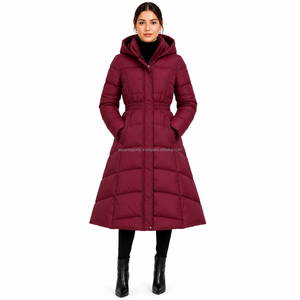 Vente en gros de manteaux longs à capuche pour femmes, doudounes épaisses isolées, exportation d'usine pour l'hiver - Product Image 1