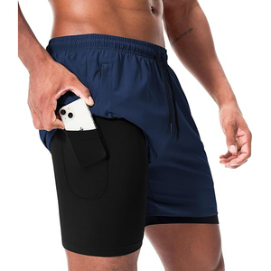 Short de sport pour hommes à double couche, respirant, doux pour la peau, avec ouvertures latérales pour les jambes - Product Image 2