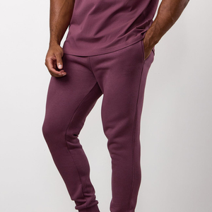 Conjunto de Dos Piezas de Sudadera con Capucha y Pantalones Deportivos para Hombre, Ropa Deportiva Holgada, Conjuntos Deportivos con Logotipo Estampado para Hombre, Conjuntos Deportivos a Juego - Product Image 3