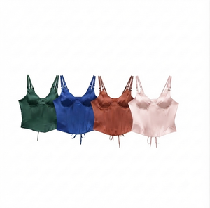 Haut corset rose décontracté pour femme en satin 100% polyester avec dentelle, bustier sexy à bretelles réglables, col carré, camisole dos nu - Product Image 1