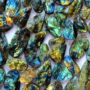 High Quality <b>Natural</b> <b>Crystal</b> Stone Craft Labradorite Free Form for Healing or Decoration - Product Image 5