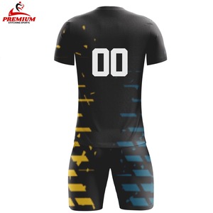 Uniforme de football pour hommes en tissu 100% polyester de qualité supérieure, couleur unie, logo, personnalisable, respirant, séchage rapide, short d'été - Product Image 2