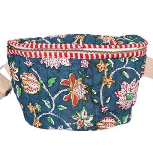 Sac bandoulière/sac banane matelassé en coton imprimé à la main - Product Image 2