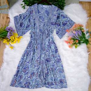 เสื้อคลุมผ้าไหมยาวพิมพ์ลายสำหรับผู้หญิงเสื้อคลุมกิโมโนลาย Paisley ชุดคลุมอาบน้ำกิโมโนลายดอกไม้แขนกระดิ่งสีเอิร์ธโทนชุดชายหาดสำหรับเพื่อนเจ้าสาว - Product Image 4