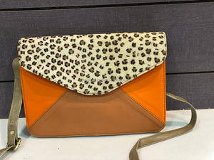 Nouveau sac à bandoulière en cuir recyclé élégant occidental sac à main sac à main en cuir imprimé animal multicolore pour les femmes - Product Image 3