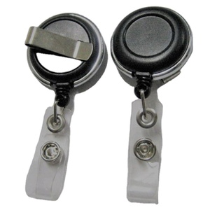 Porta Credenciales Retráctil RP-03 con Correa de PVC y Clip para Cinturón - Product Image 2