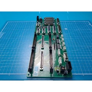 Isolateur haute pression TEL-Varian MB2 DIST PCB BB81-000016-13, utilisé comme pièce détachée pour équipement semi-conducteur d'époque - Product Image 4