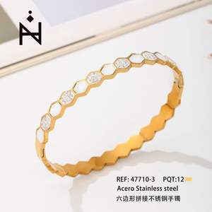 Bracciale Elegante in Acciaio Inossidabile con Design Esagonale PULSERA - Product Image 1