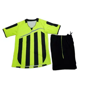 Uniforme di calcio delle uniformi della maglia di calcio di sublimazione di alta qualità di ultimo disegno all'ingrosso