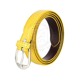 Ceintures en cuir pour hommes, dernier design, vente en gros, logo personnalisé, prix bas, boucles à ardillon, fabriquées au Pakistan - Product Image 1