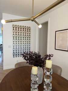 Nouvelle conception, art mural en résine à maillons, décoration intérieure, fait main, couleur et forme personnalisées, art de mariage, objet de collection - Product Image 1