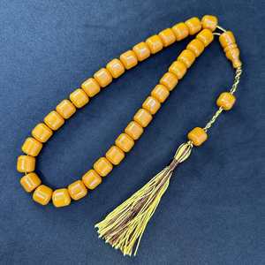 Cuentas de Oración Hechas a Mano de Resina Amarilla de Lujo, Ecológicas - Product Image 1