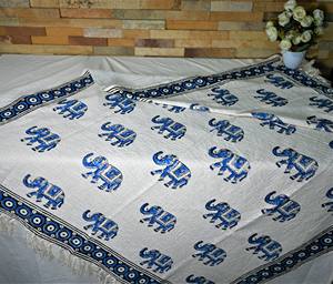 Manta Decorativa Moderna para Sofá y Cama, Hecha a Mano en India, con Estampado Artesanal, de Algodón Orgánico Ecológico, para Todas las Estaciones - Product Image 4