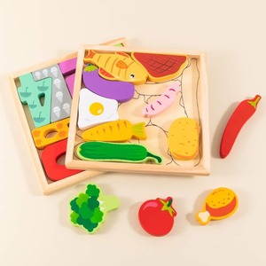 En solde : Ensemble de jouets en bois pour enfants avec légumes et poissons colorés dans un plateau de rangement - Product Image 2